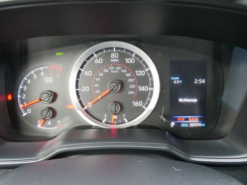 Used 2021 Toyota Corolla SE image 23