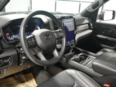 Used 2024 RAM 1500 Limited image 9