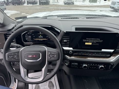New 2026 GMC Sierra 1500 SLE w/ X31 Off-Road Package image 13
