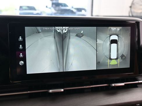 Used 2022 Kia Carnival SX FWD image 20
