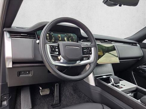 New 2026 Land Rover Range Rover SE AWD/4WD image 3