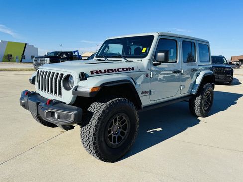 Used 2023 Jeep Wrangler Unlimited Rubicon w/ Xtreme 35 Tire Package image 33