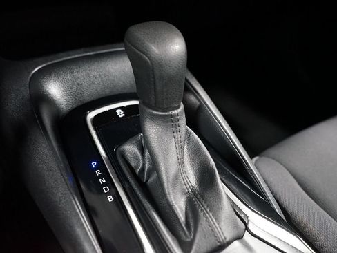 Certified 2024 Toyota Corolla LE FWD image 21