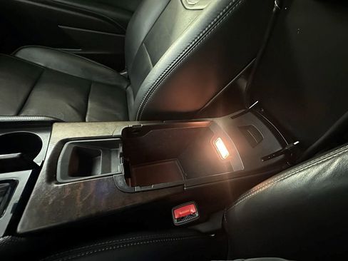 Used 2019 Cadillac XTS Luxury image 39