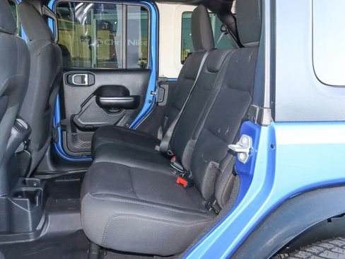 Used 2021 Jeep Wrangler Unlimited Sport image 8