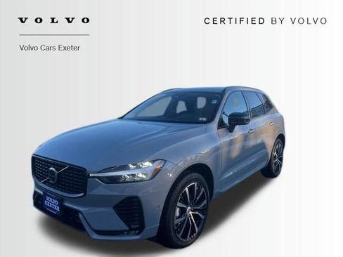 Certified 2025 Volvo XC60 B5 Plus image 3