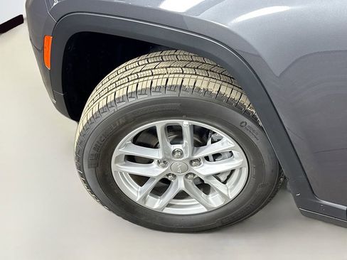 New 2025 Jeep Grand Cherokee L Laredo w/ Luxury Tech Group I image 48