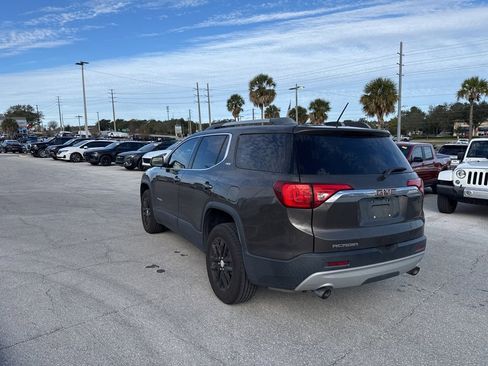 Used 2019 GMC Acadia SLT image 4