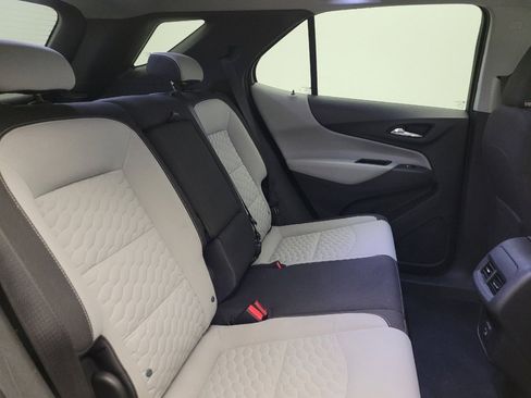 Used 2020 Chevrolet Equinox LS w/ LS Convenience Package image 19