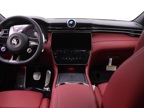 New 2026 Maserati Grecale Modena AWD/4WD image 8