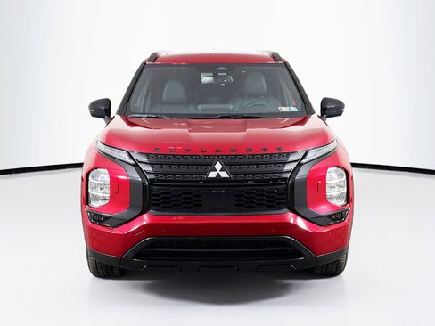 New 2025 Mitsubishi Outlander SEL Black Edition image 3