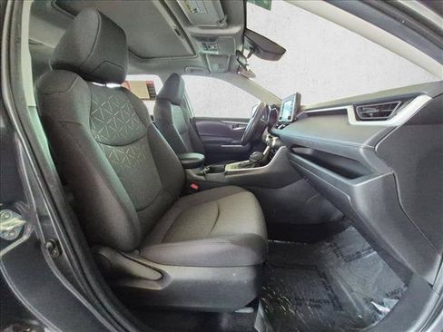 Used 2022 Toyota RAV4 XLE w/ Convenience Package AWD/4WD image 21