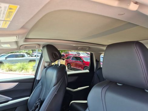Used 2023 Acura MDX SH-AWD image 29