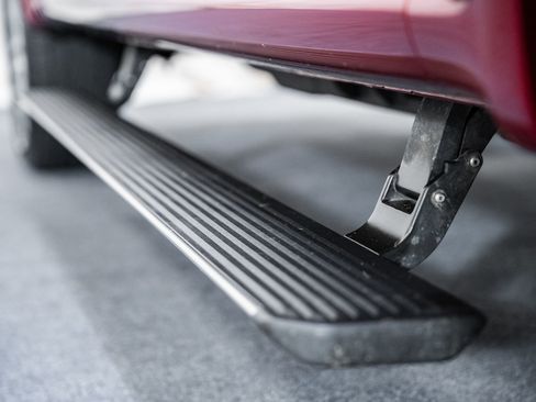 Used 2018 Ford F150 Platinum w/ Equipment Group 701A Luxury image 26