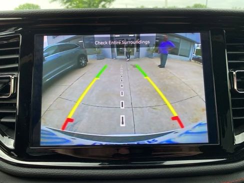 Used 2025 Dodge Durango R/T w/ Blacktop Package AWD/4WD image 26