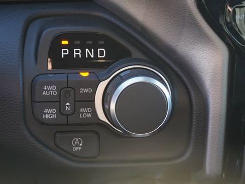 New 2026 RAM 1500 4x4 Crew Cab image 23