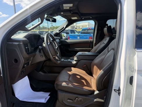 Used 2024 Ford Expedition Max King Ranch AWD/4WD image 13