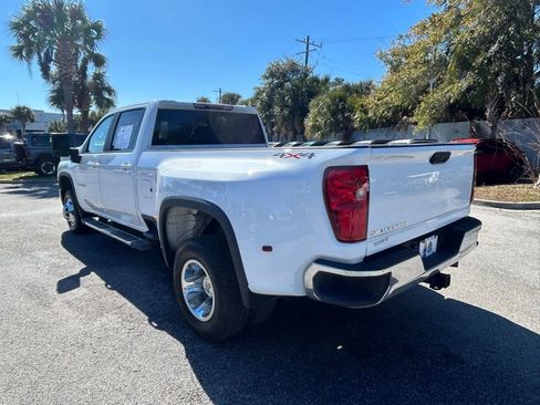 Used 2024 Chevrolet Silverado 3500 LT image 5
