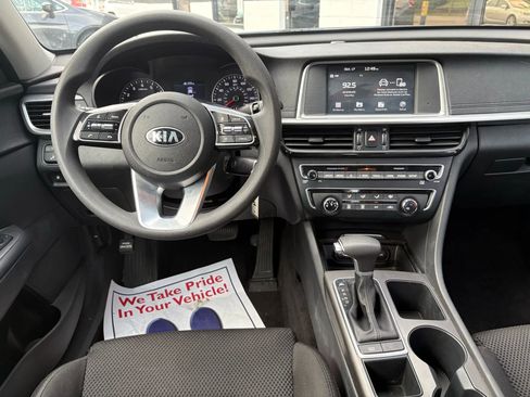 Used 2019 Kia Optima LX image 24
