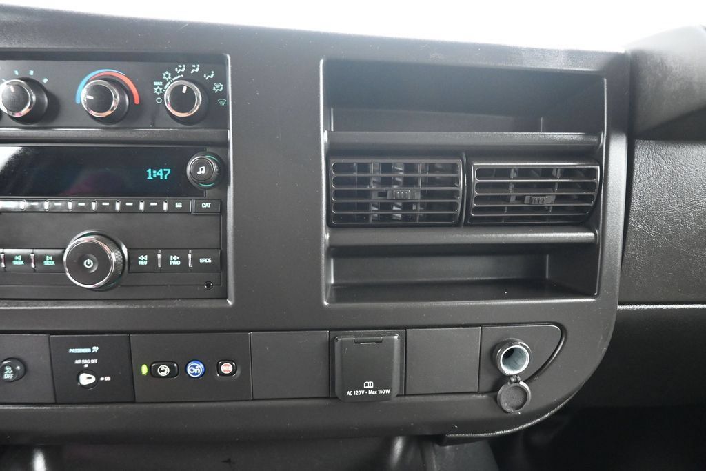 Used 2023 Chevrolet Express 3500 LS RWD image 16