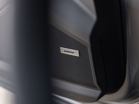 New 2026 Porsche Cayenne S image 21