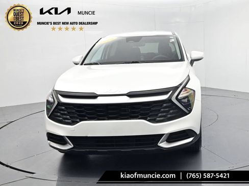 Certified 2023 Kia Sportage LX AWD/4WD image 3