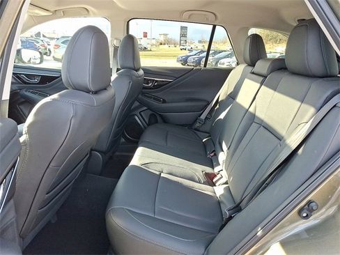 New 2025 Subaru Outback Limited image 9