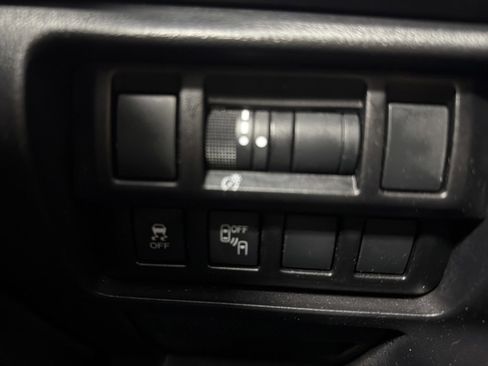 Used 2023 Subaru Impreza Premium image 24