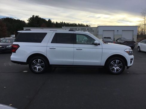 Used 2024 Ford Expedition Max Limited image 2