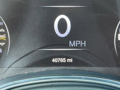 Used 2020 Jeep Grand Cherokee Limited w/ Premium Lighting Group image 20