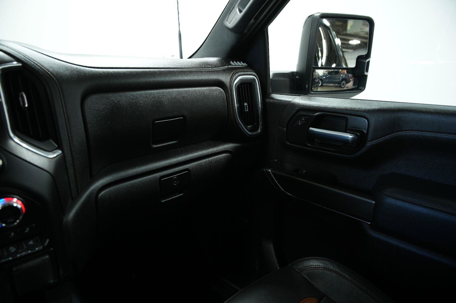 Used 2023 GMC Sierra 3500 AT4 w/ AT4 Premium Plus Package AWD/4WD image 59
