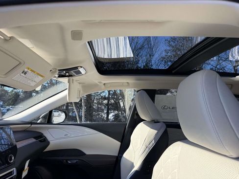 New 2026 Lexus RX 450h Luxury image 16