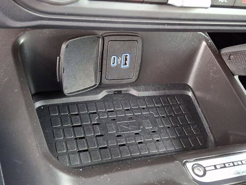 Used 2024 Ford Bronco Outer Banks AWD/4WD image 26