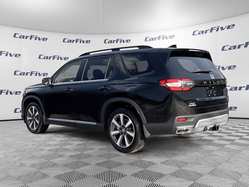Used 2023 Honda Pilot Elite image 3