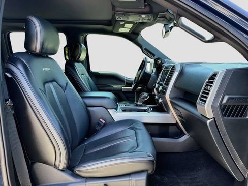 Used 2019 Ford F150 Platinum w/ Equipment Group 701A Luxury AWD/4WD image 14