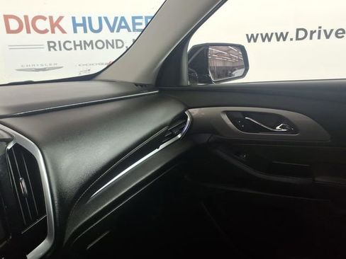 Used 2020 Chevrolet Traverse LT w/ LPO, Floor Liner Package AWD/4WD image 23