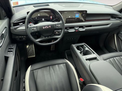 Certified 2024 Kia EV9 GT-Line image 15