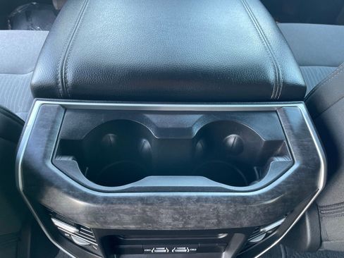 Used 2023 RAM 1500 Big Horn image 24