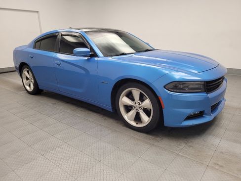 Used 2016 Dodge Charger R/T image 11