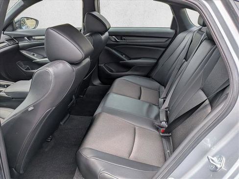 Used 2022 Honda Accord Sport image 17