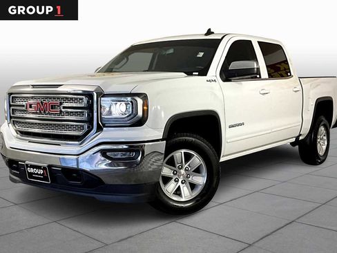Used 2018 GMC Sierra 1500 SLE w/ SLE Value Package image 1