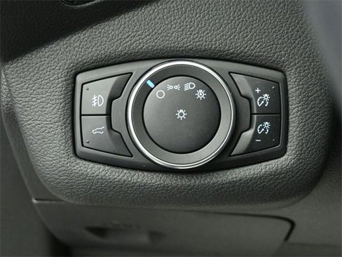 Certified 2019 Ford Escape Titanium image 11