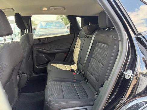 Used 2023 Ford Escape Active w/ Tech Pack #1 AWD/4WD image 12