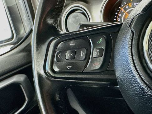 Used 2020 Jeep Wrangler Sport AWD/4WD image 24