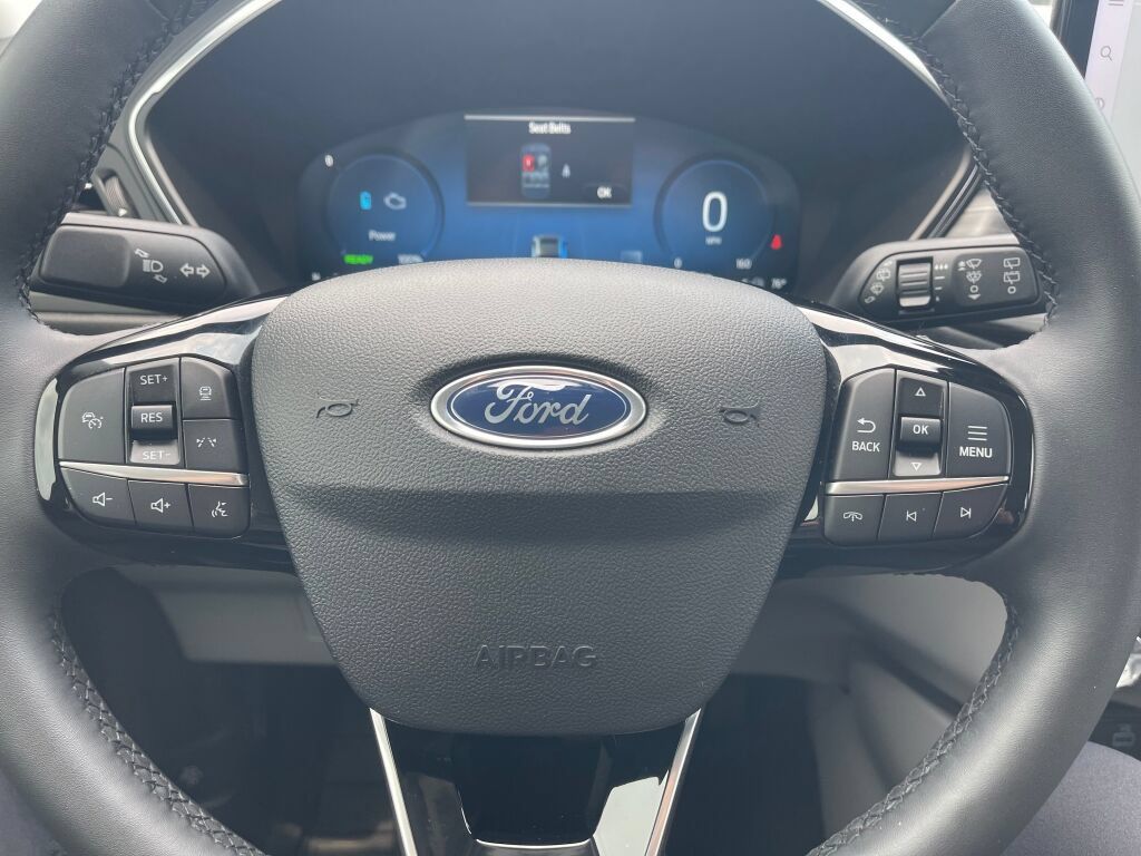 Used 2023 Ford Escape Platinum FWD image 16