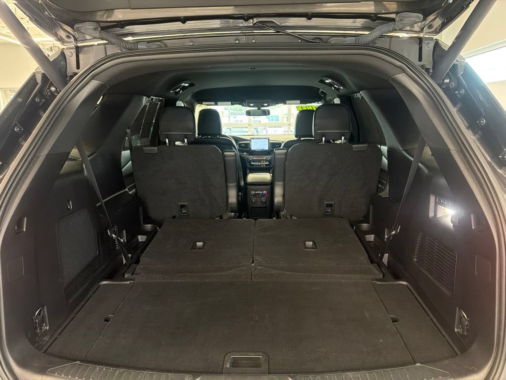 Used 2020 Ford Explorer Limited w/ Hybrid Equipment Group 310A AWD/4WD image 78