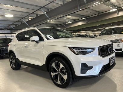 Used 2025 Volvo XC40 B5 Core w/ Protection Package Premier