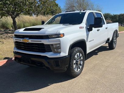 Used 2024 Chevrolet Silverado 2500 Custom w/ Custom Value Package