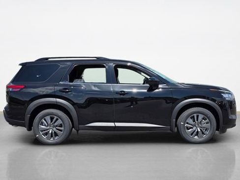 New 2026 Nissan Pathfinder SV AWD/4WD image 2