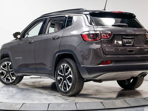 Used 2022 Jeep Compass Limited AWD/4WD image 49
